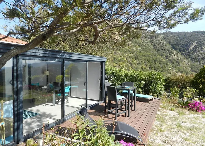 2 Pieces Avec Terrasse Et Parking Au Lavandou - Fr-1-251-926 Апартаменти Ле-Лаванду