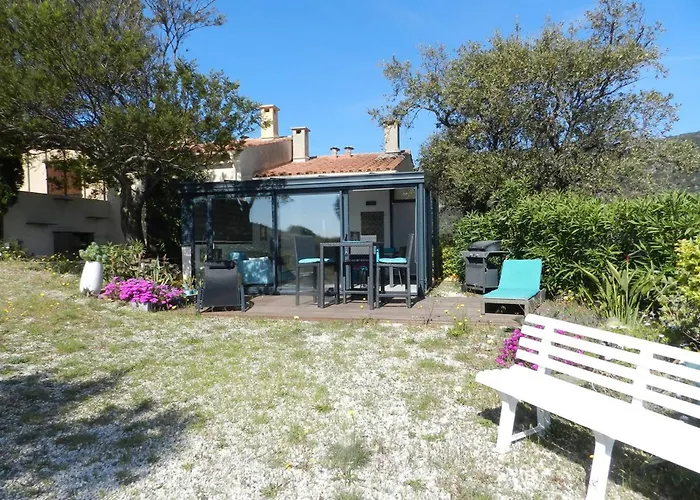 2 Pieces Avec Terrasse Et Parking Au Lavandou - Fr-1-251-926 Ле-Лаванду